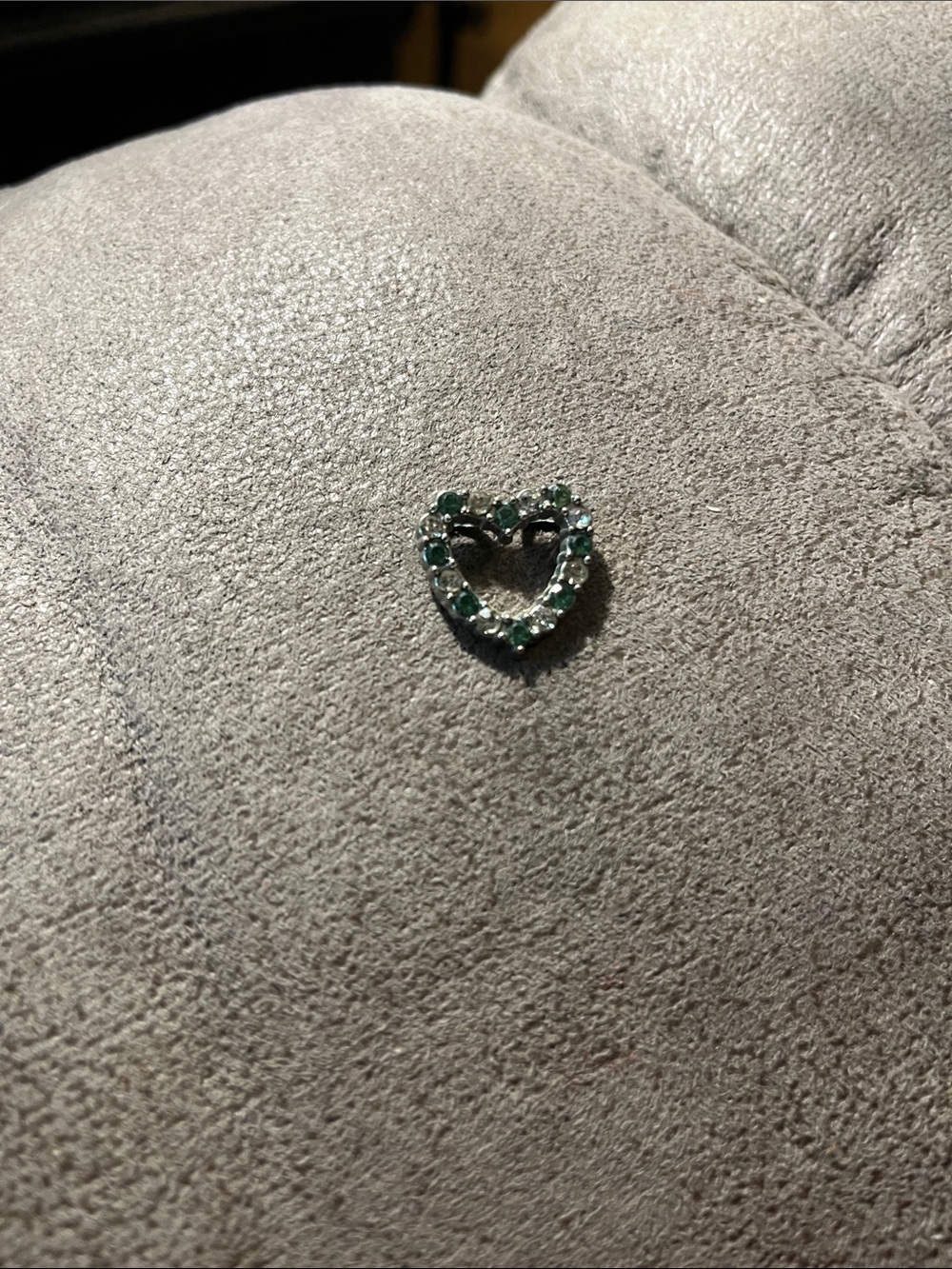 Heart-Shaped Green Crystal Pendant - Brand 1890